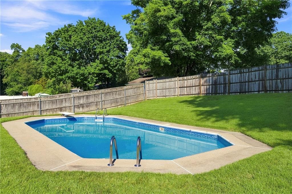 31 Monica Drive - Photo 4