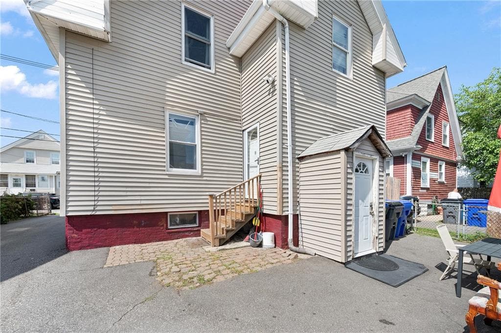 292 California Avenue - Photo 4