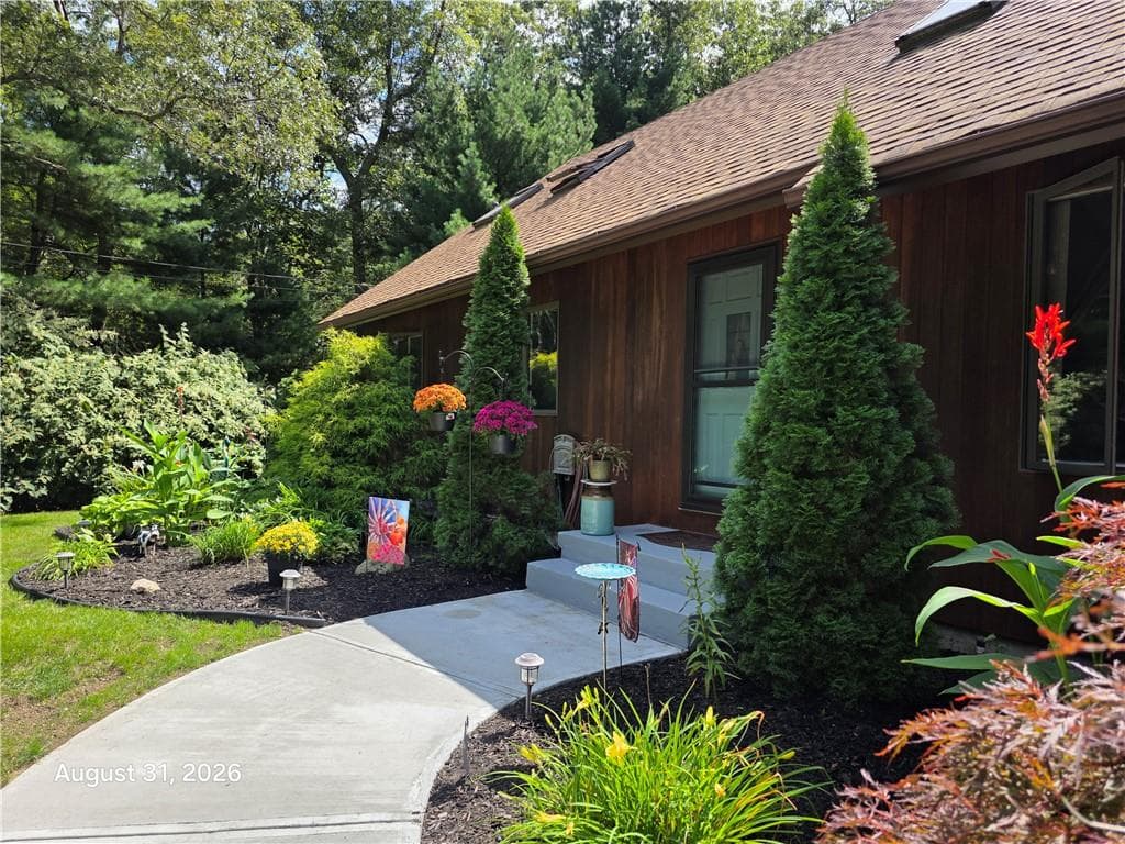 1184 Fish Hill Road - Photo 4