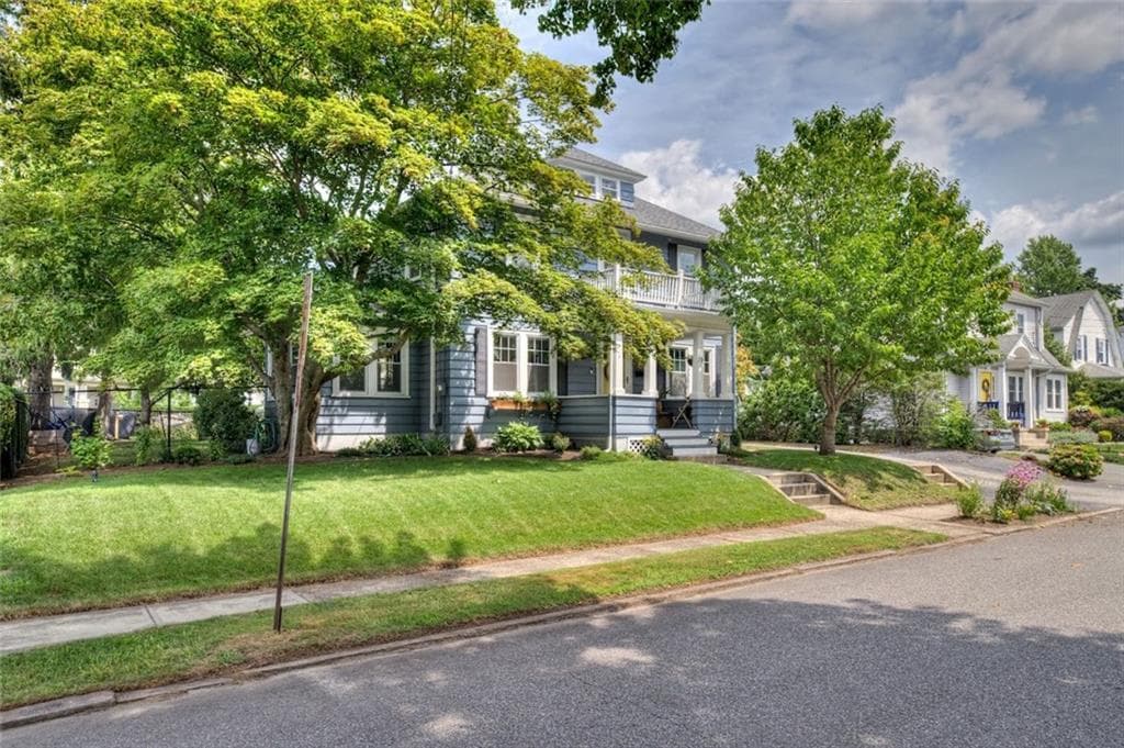 79 Hawthorne Avenue - Photo 3