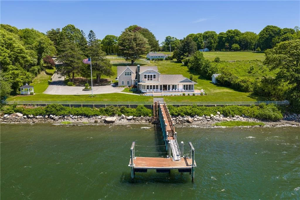 149 Nanaquaket Road - Photo 3