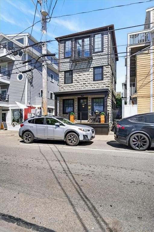 494 Thames St Street - Photo 2