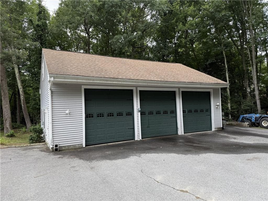 34 Angell Road - Photo 5
