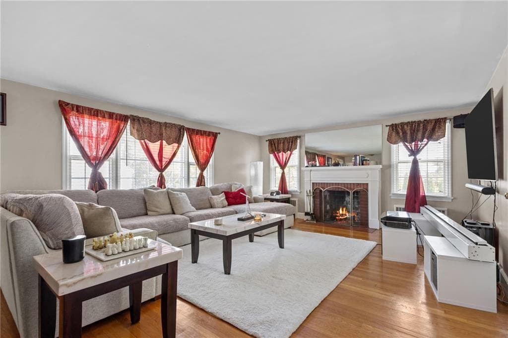 74 Youngs Avenue - Photo 3