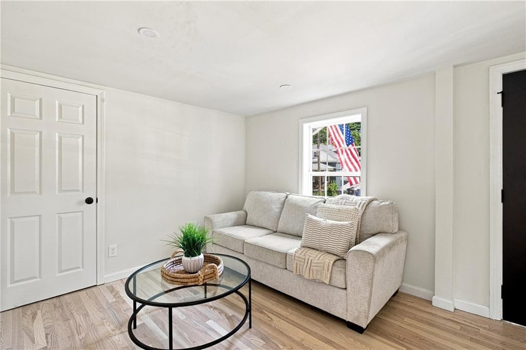 45 Milton Road - Photo 3