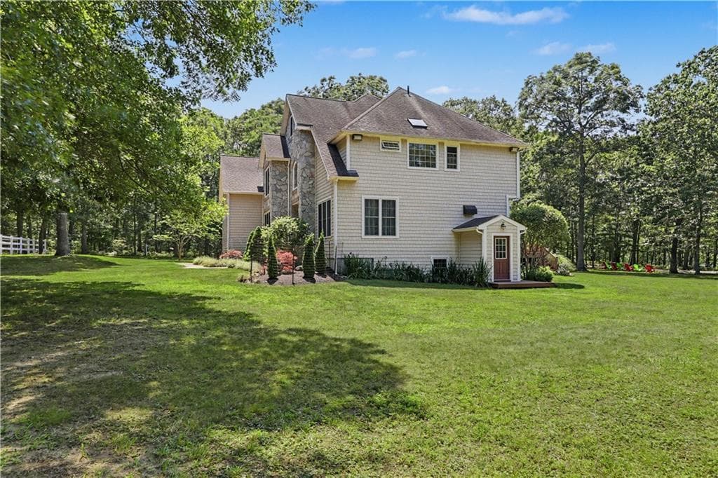 555 Carpenter Lane - Photo 5