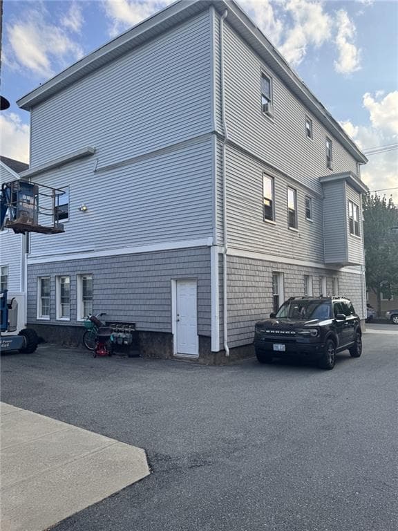 86 Sutton Street - Photo 2