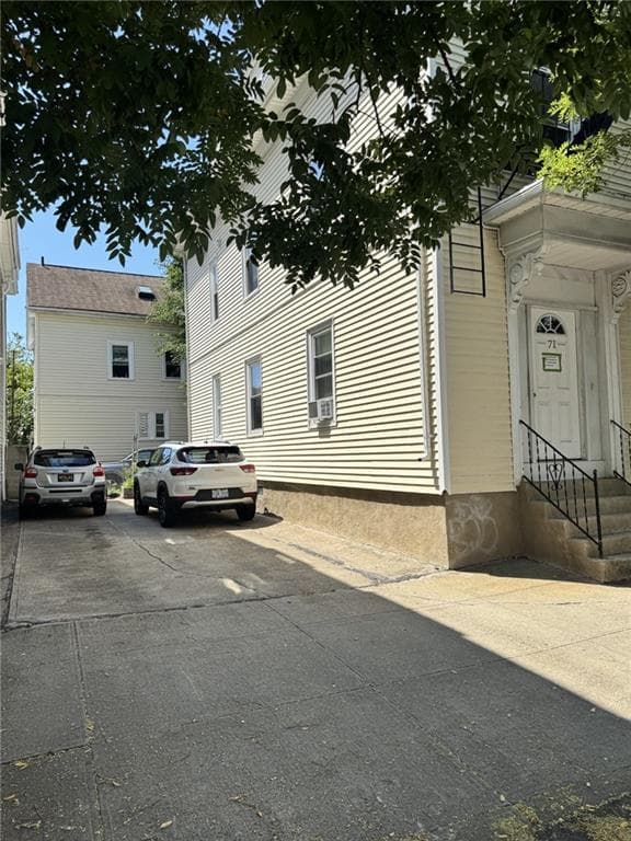 71 Sutton Street - Photo 2