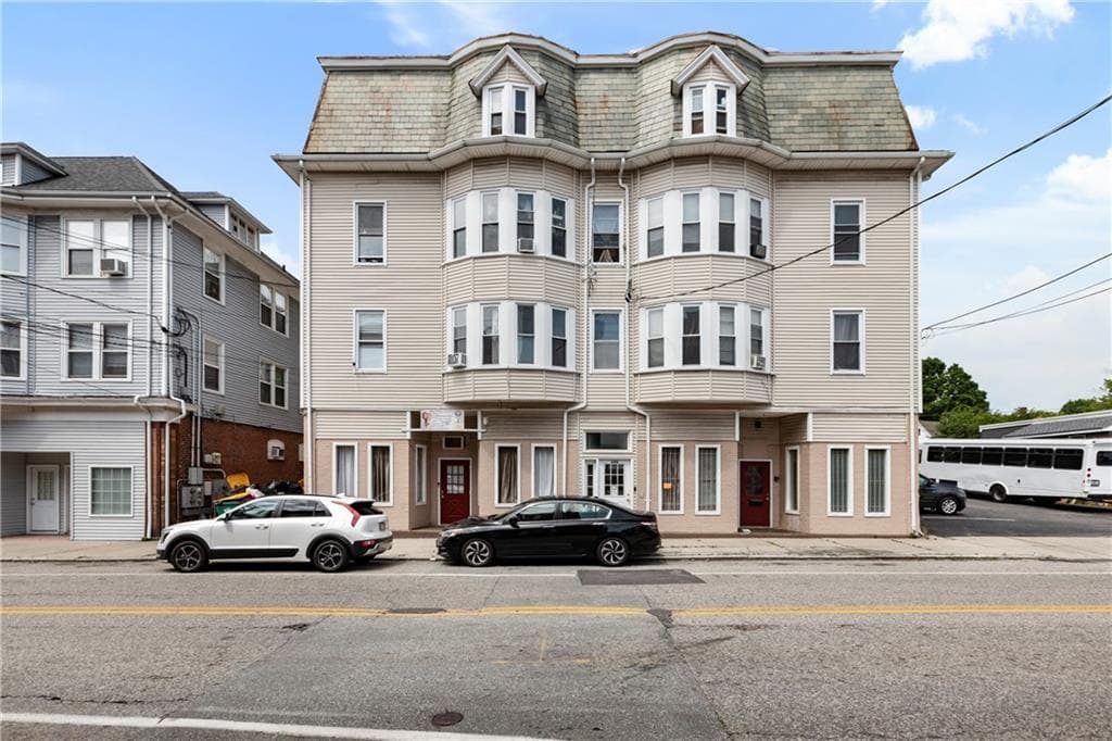 584 North Main Street - Photo 3