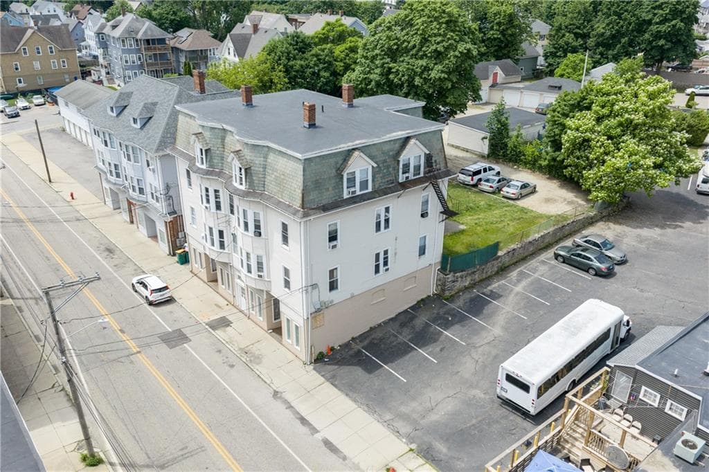 584 North Main Street - Photo 4
