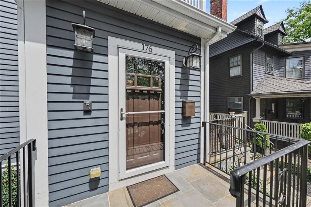 176 Medway Street - Photo 3