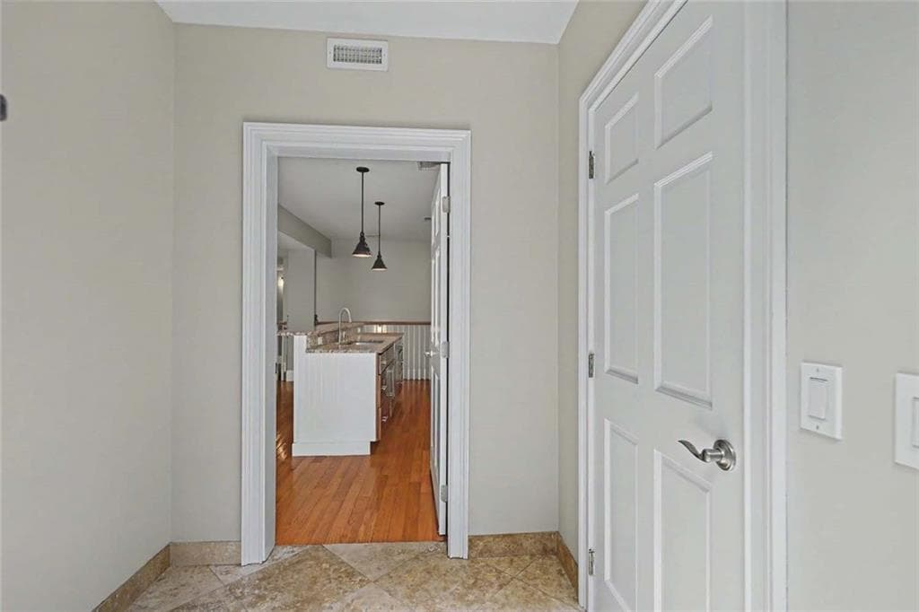 176 Medway Street - Photo 5