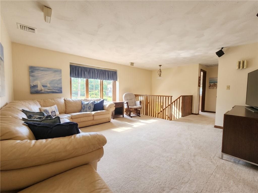 55 Holly Road - Photo 4