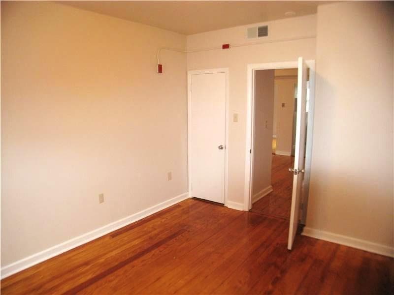 690 Elm Street Street - Photo 4