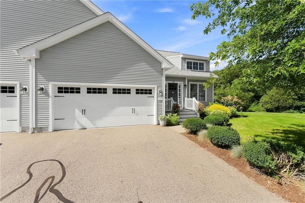 135 Brandywyne Court - Photo 2