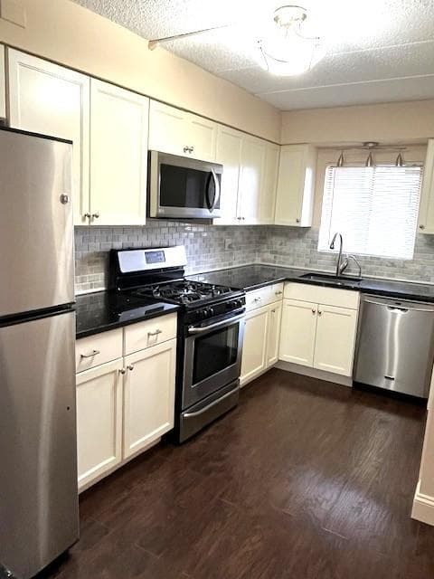175 hoffman Avenue #410 - Photo 3