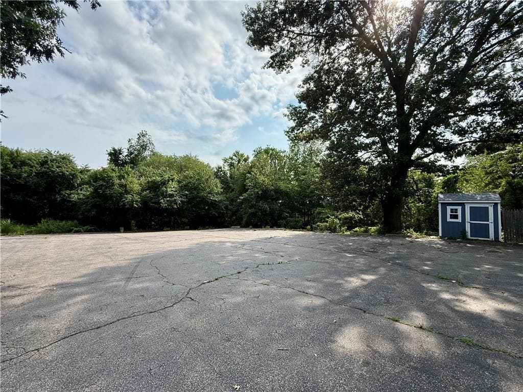 230 Airport Road - Photo 5