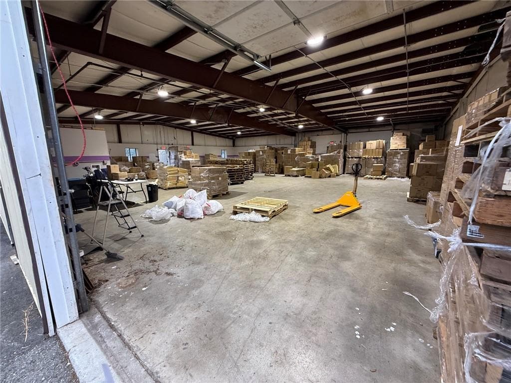 17 industrial Drive - Photo 5