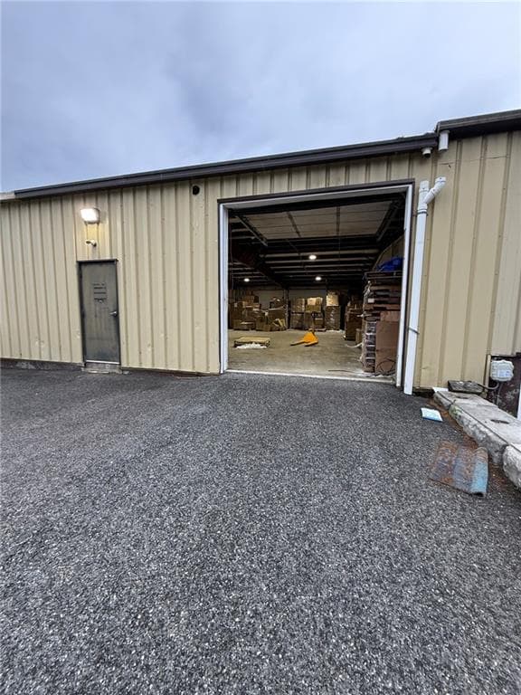 17 industrial Drive - Photo 4