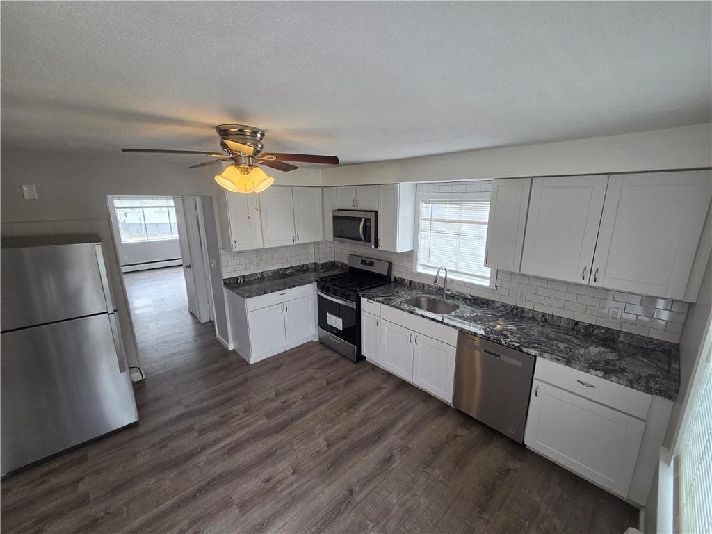 15 Barrows Street #C - Photo 4
