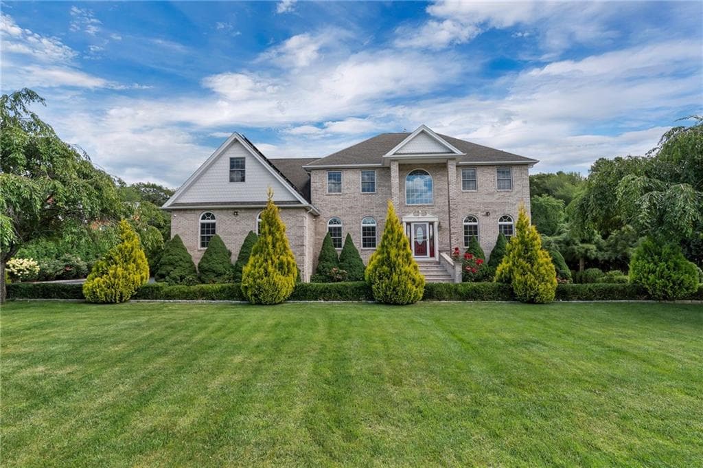 18 Steeple Lane - Photo 1