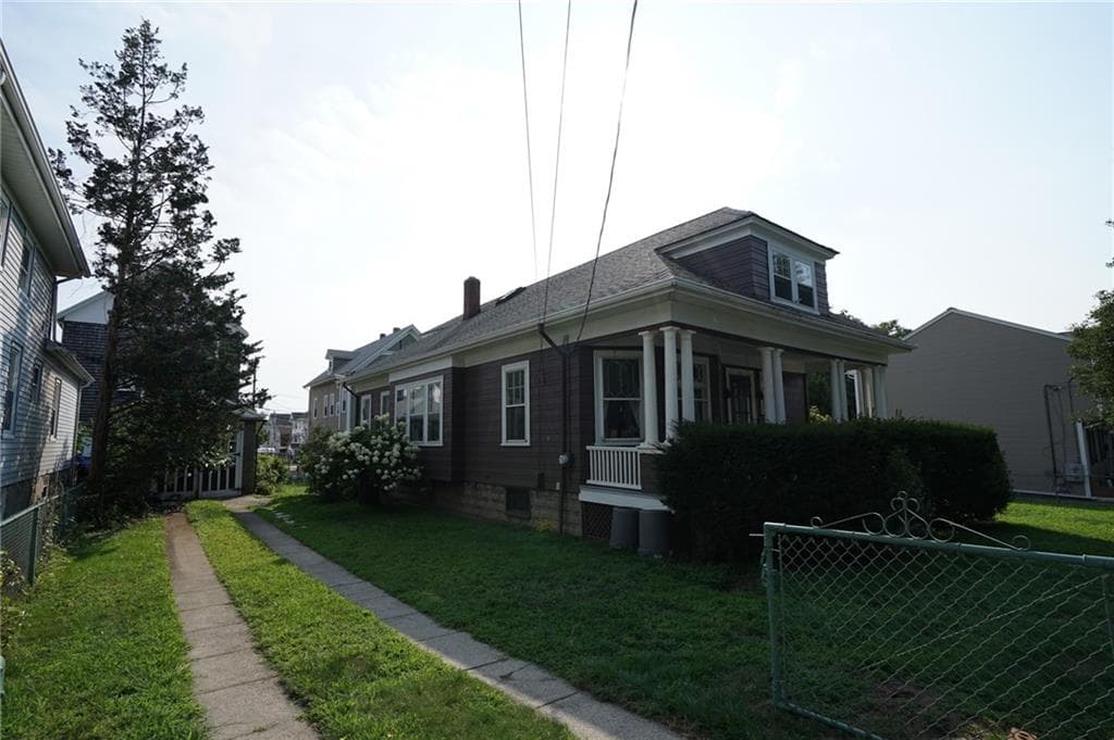 72 Boutwell Street - Photo 5