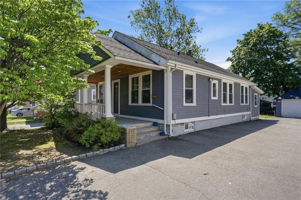 132 Roger Williams Avenue - Photo 3