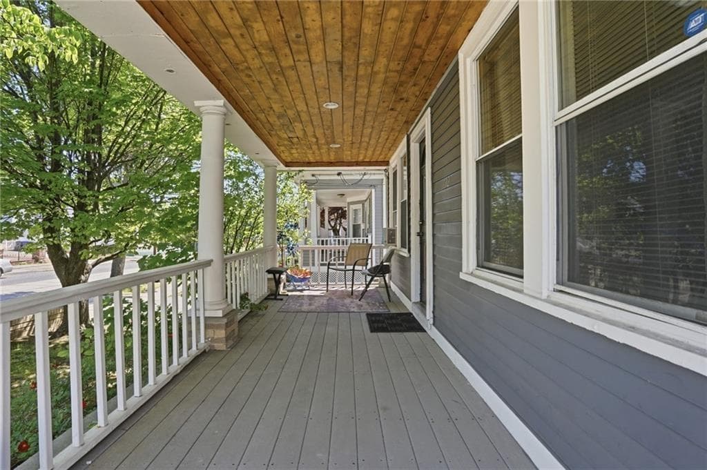 132 Roger Williams Avenue - Photo 4