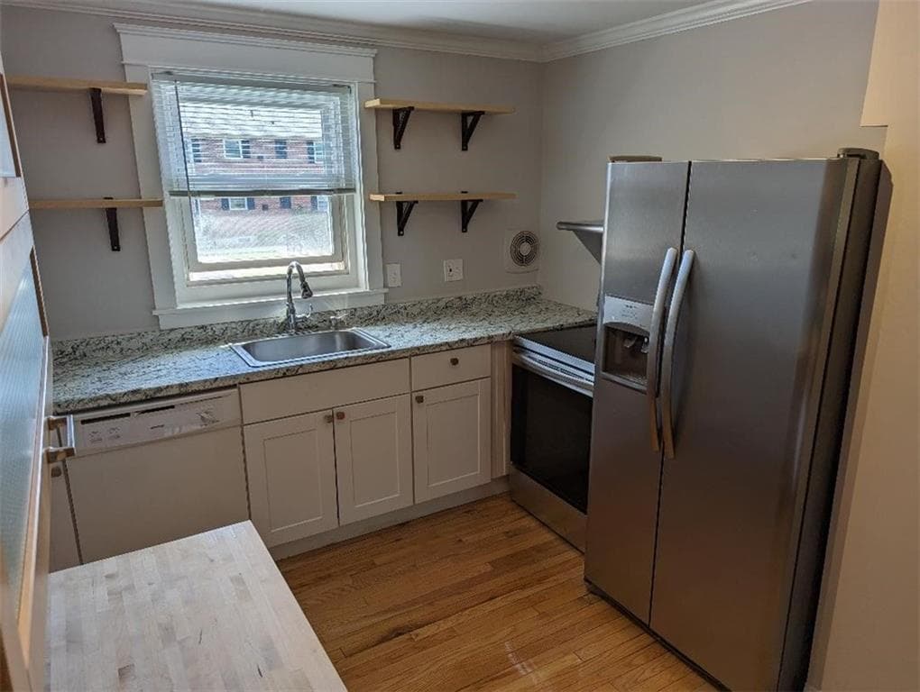 70 Carroll Avenue #111 - Photo 4