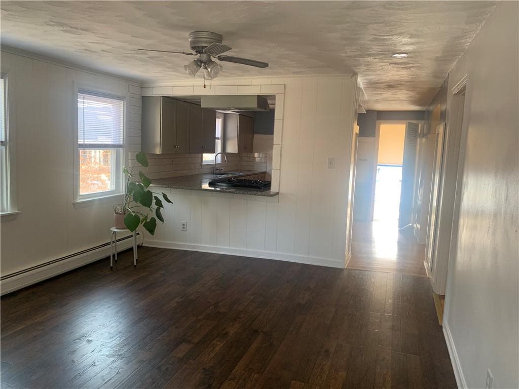 20 Farm Street - Photo 3