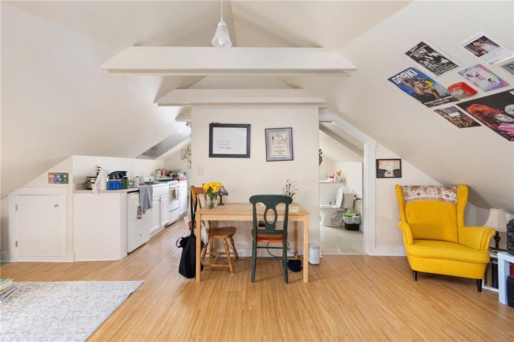 407 Benefit Street - Photo 4