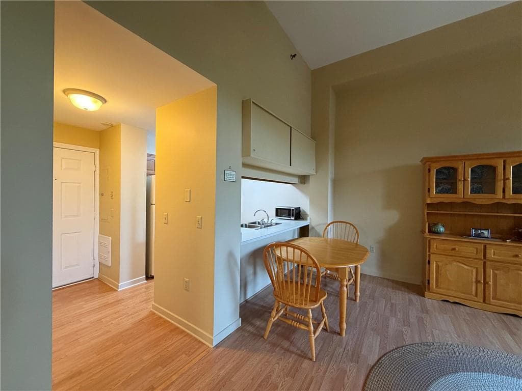15 Higgins Street #225 - Photo 3