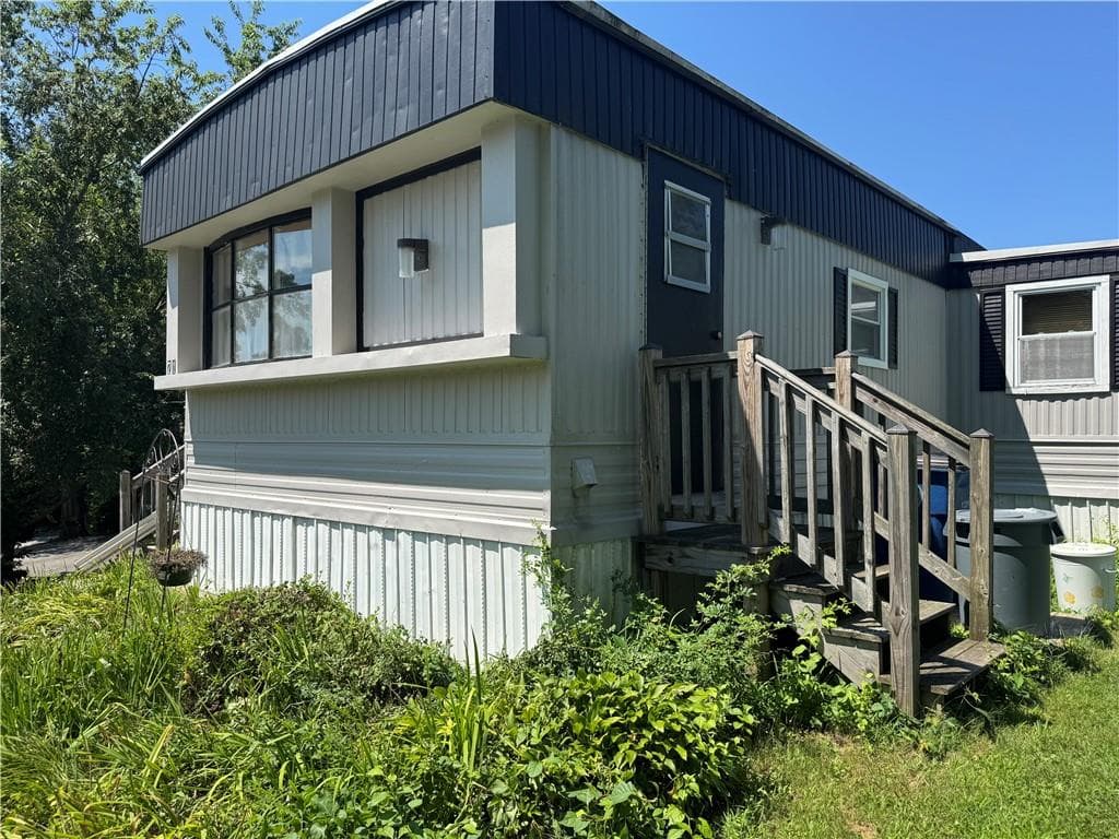301 Bulgermarsh Road - Photo 2