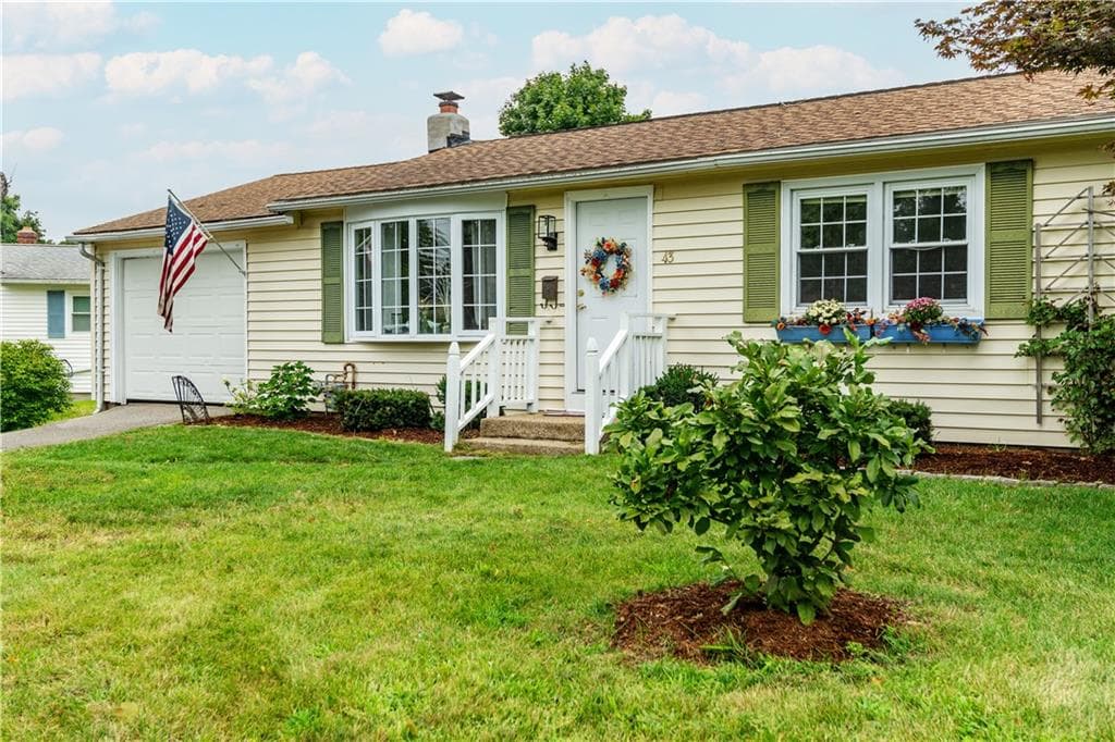 43 Topaz Drive - Photo 3