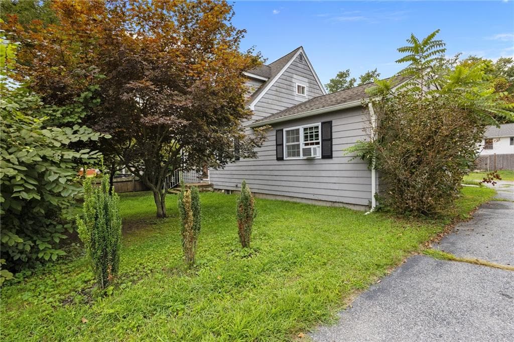 24 Fairbanks Avenue - Photo 3