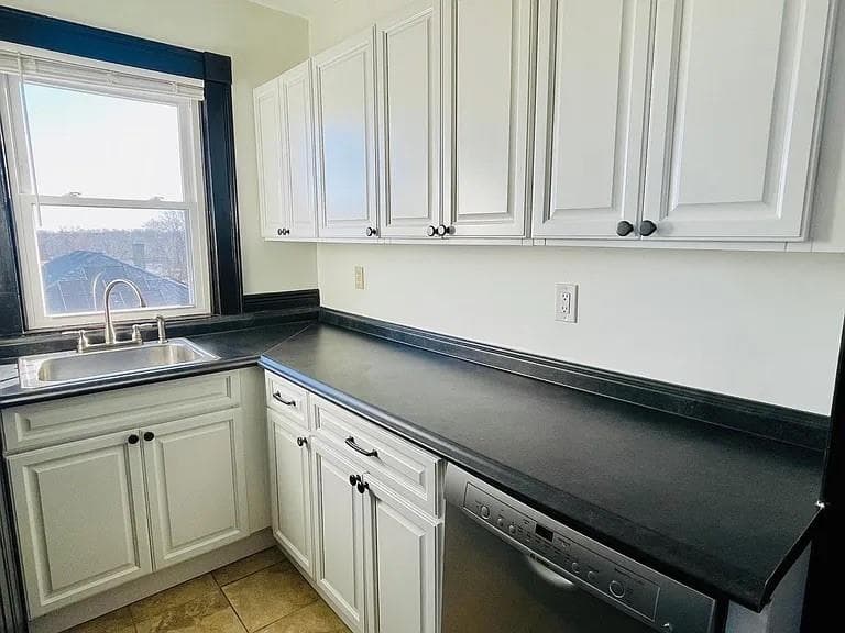 10 Arlington Street #3 - Photo 4