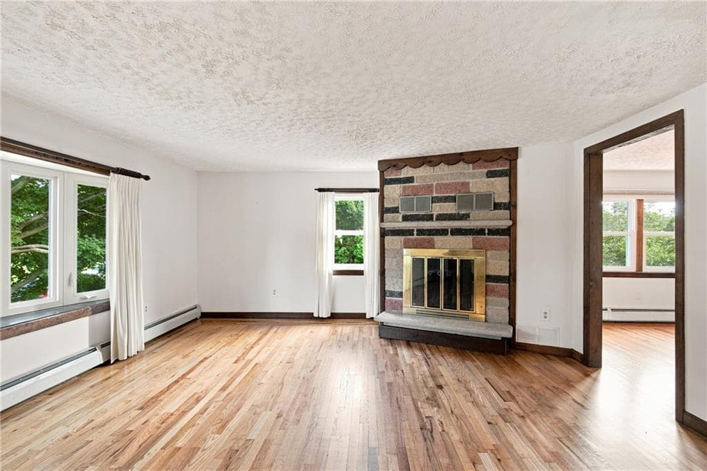 18 Continental Drive - Photo 5