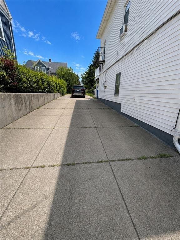 816 Plainfield Street - Photo 2