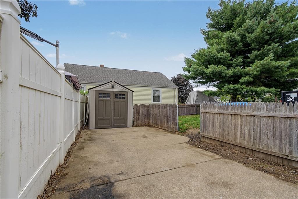19 Poirier Street - Photo 2
