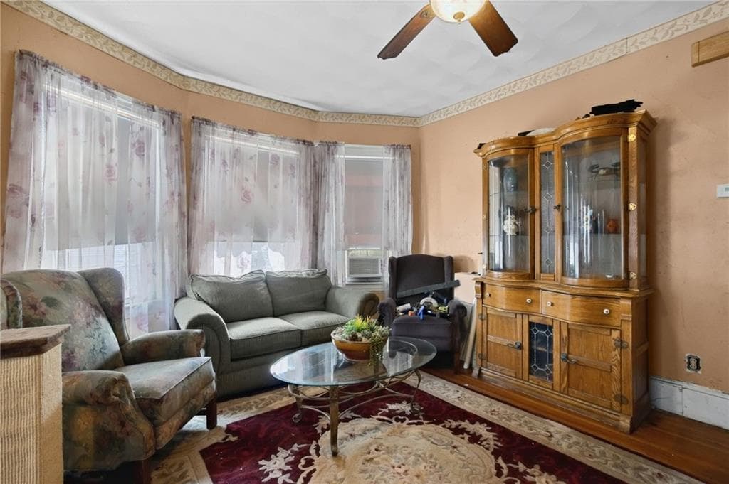 574 Smith Street - Photo 4