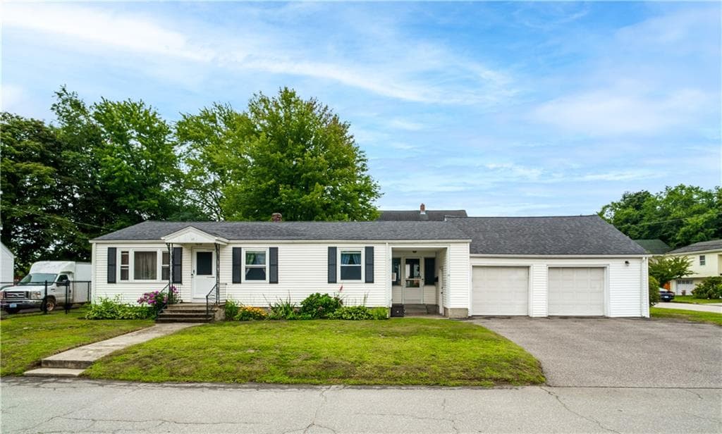 60 Allen Avenue