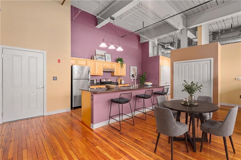 685 Social Street #204