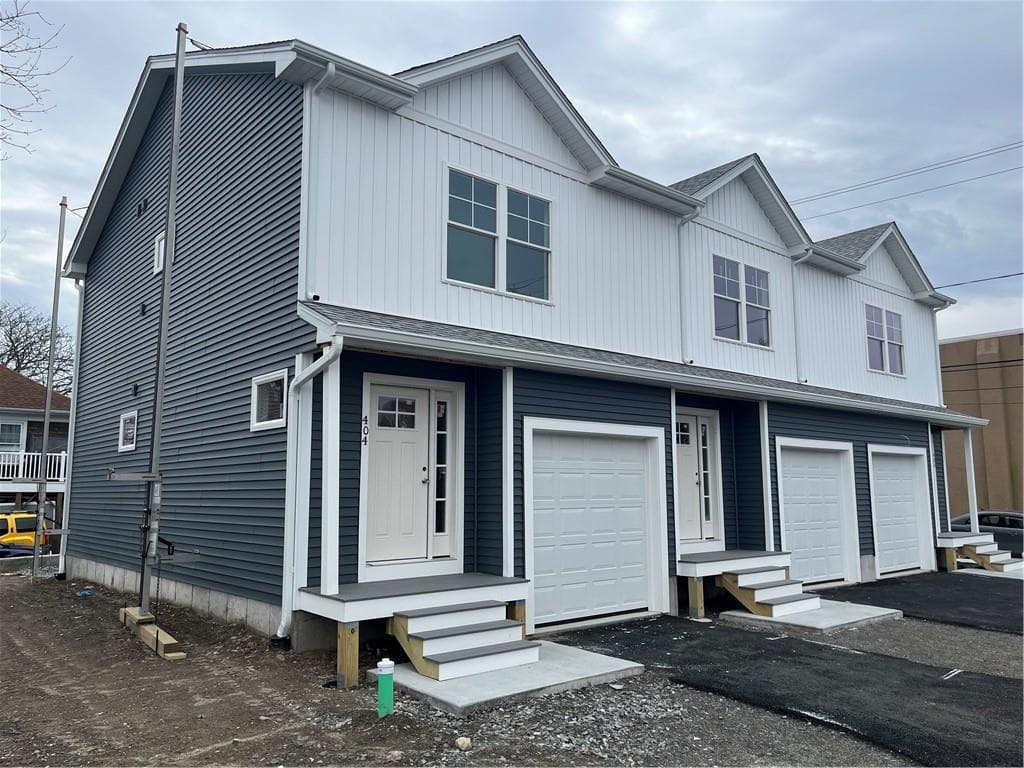 404 Juniper Street - Photo 2