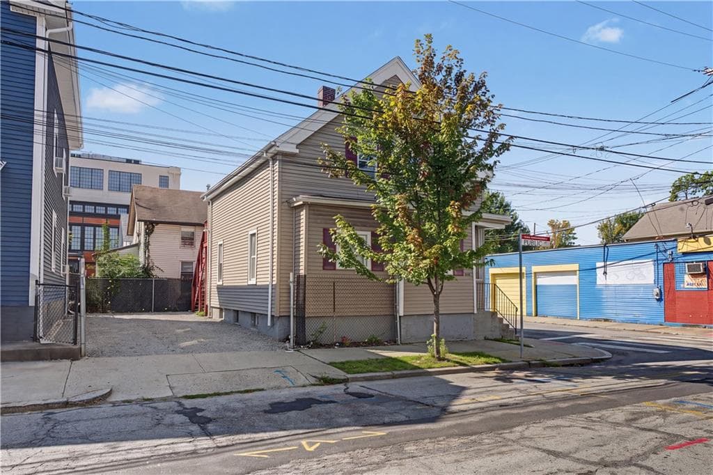 448 Public Street - Photo 2