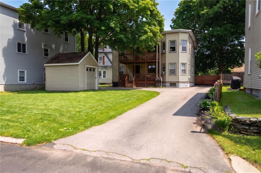 76 Dewey Street - Photo 2
