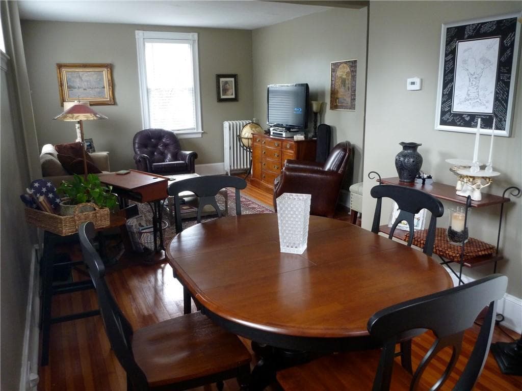 132 Gibbs Avenue #2