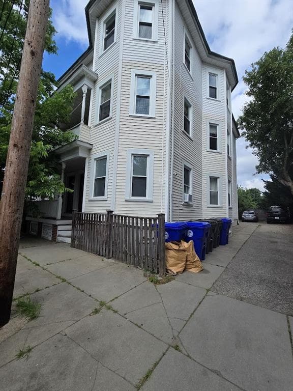 4 Ellery Street #1 - Photo 5