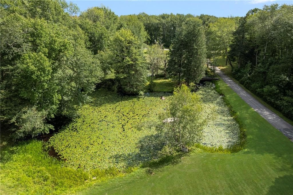 1825 Middle Road - Photo 3