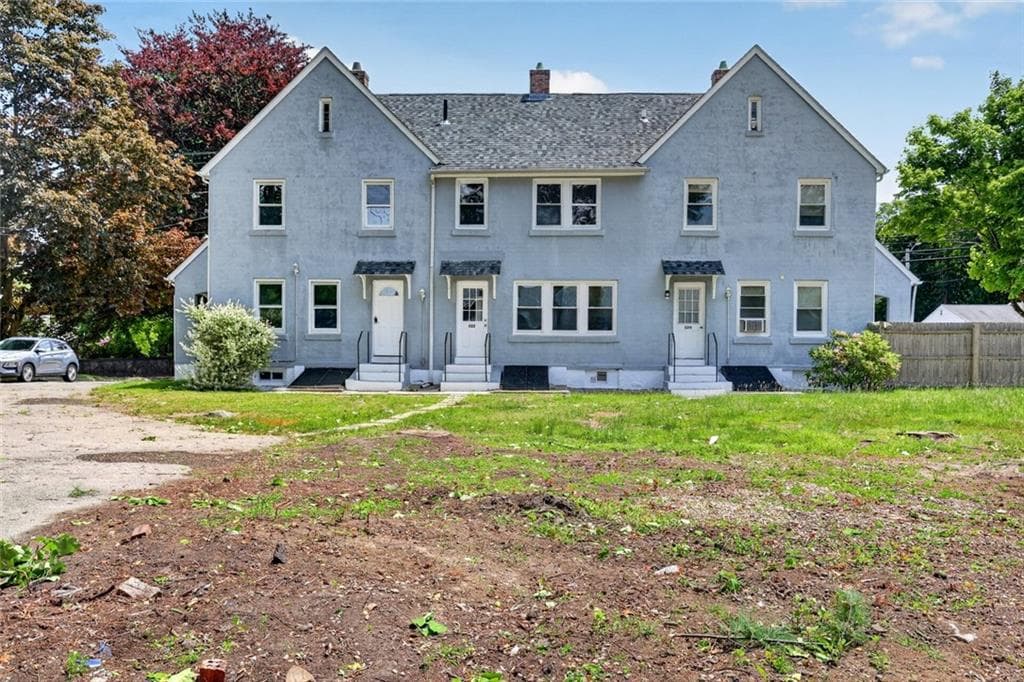 520 Providence Street - Photo 2
