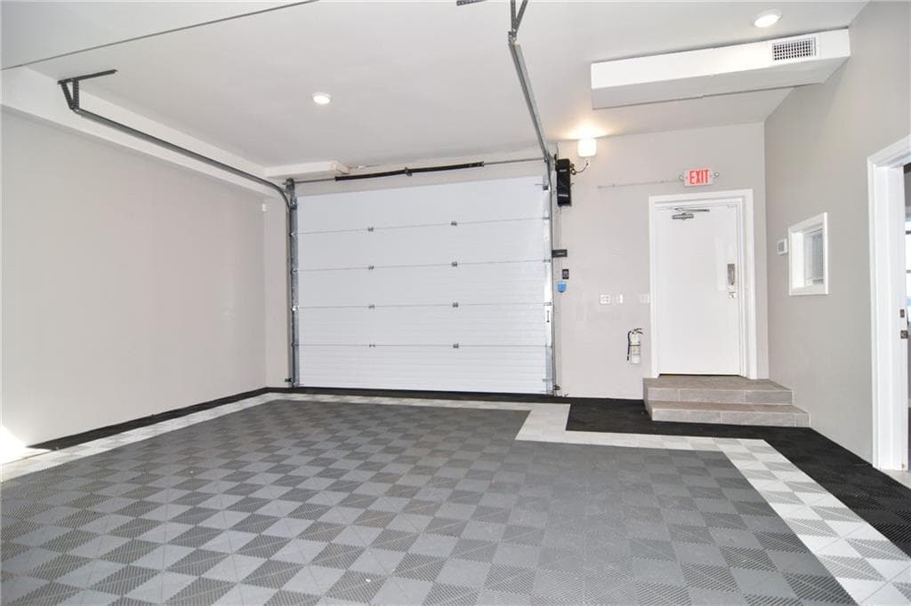 1361 MINERAL SPRING Avenue - Photo 5